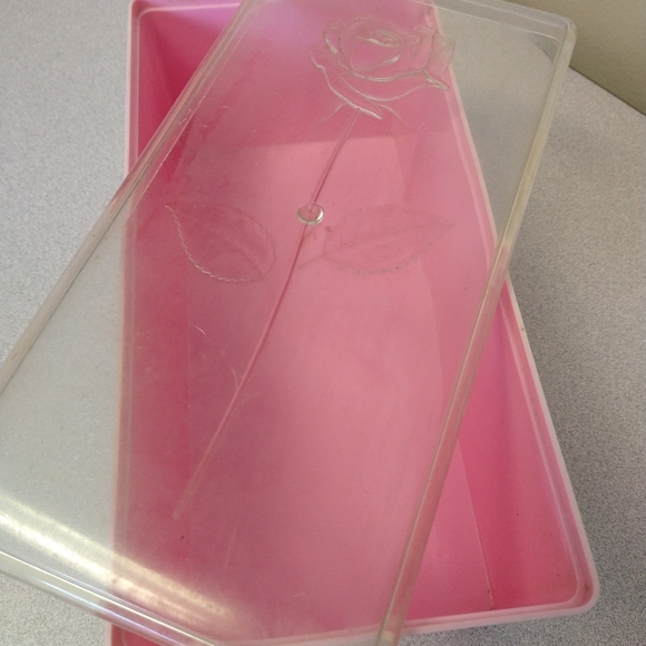 Fancy pink etched Rose vintage Bakelite shoe box 10.25x5.25x4.25" - Picture 5 of 10